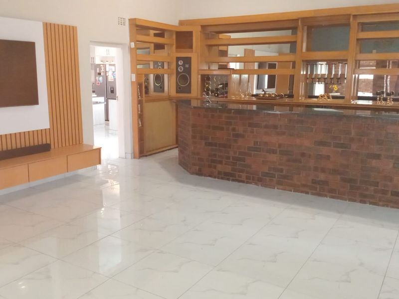 This is the multigenerational home you’ve been waiting for. - Photo 6