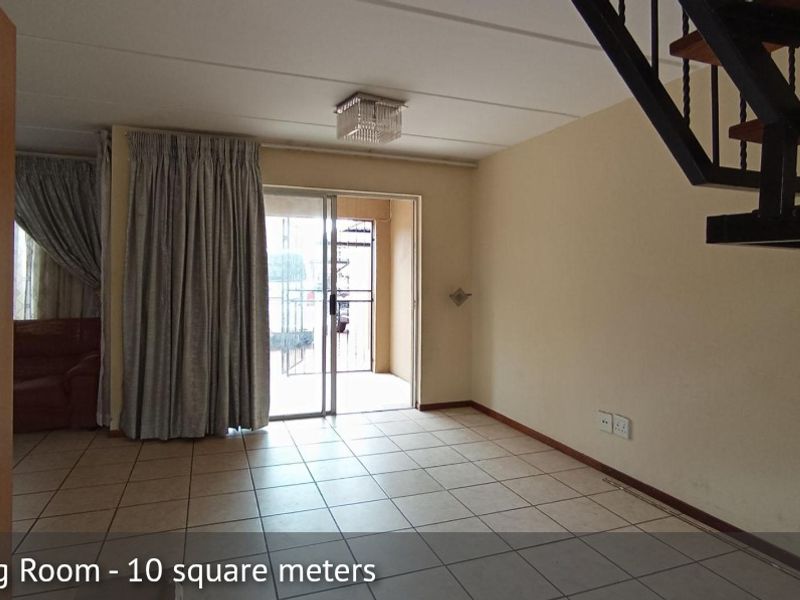 Stylish 2-Bedroom Estate Home with Balcony & Night Views In Annlin - Photo 8