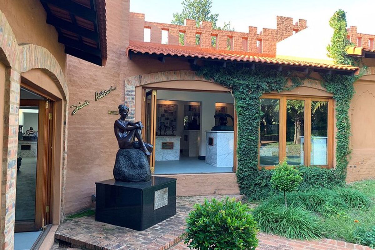 A Landmark Hotel Estate With Wildlife, Cinema & 19 Development Plots - Photo 5