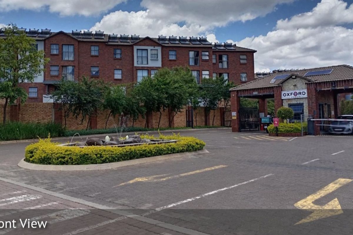 2 bed 1 bathroom 54m2 in Oxford Heights estate - Photo 2