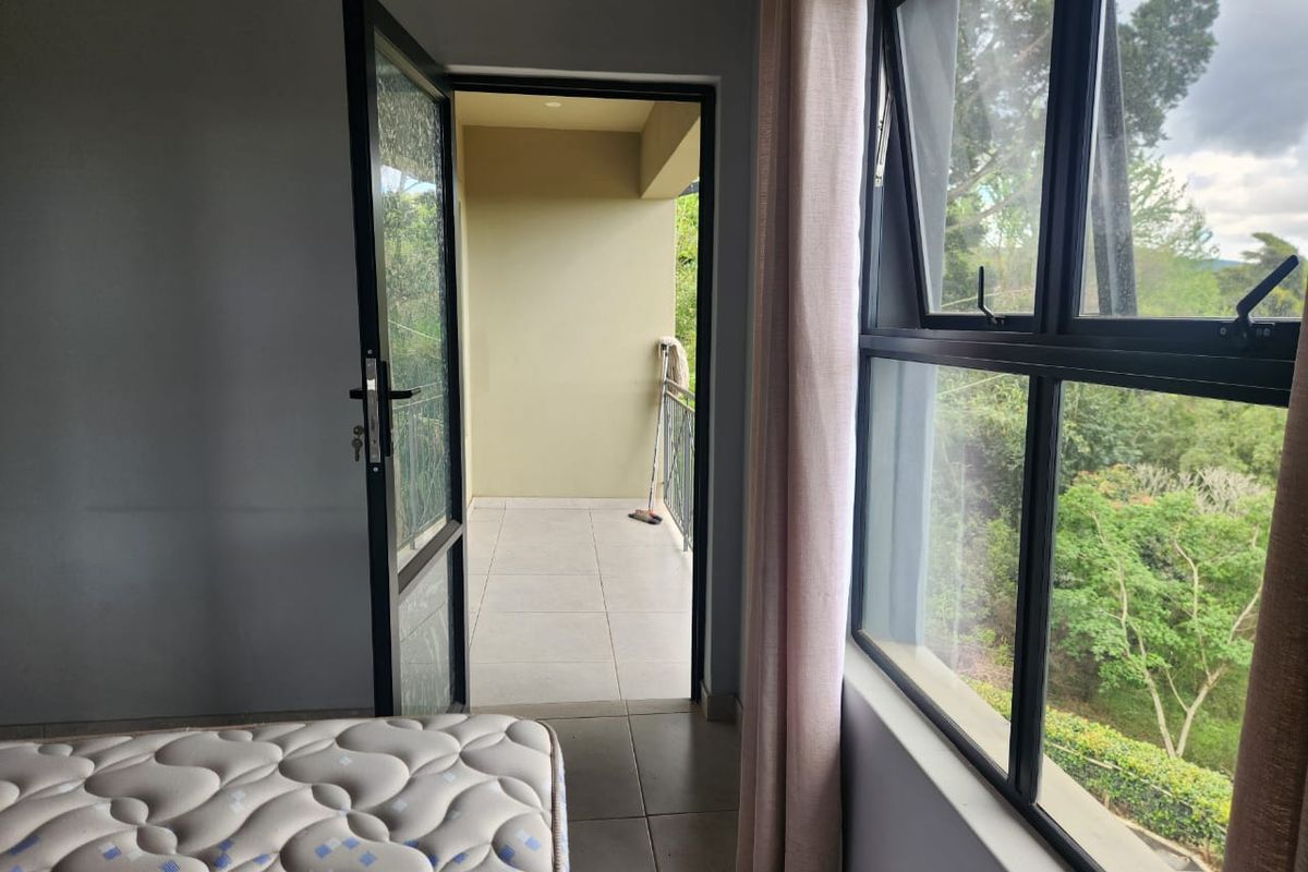 2 Bedroom 2 Bathroom Apartment in a newly built complex with immaculate finishes - Photo 5