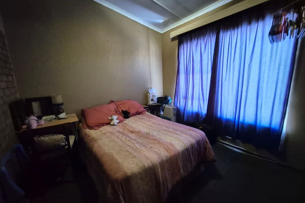 !TOWNHOUSE FOR SALE!  !Charming 3-bedroom townhouse with open-plan lounge and dining area! - Photo 4