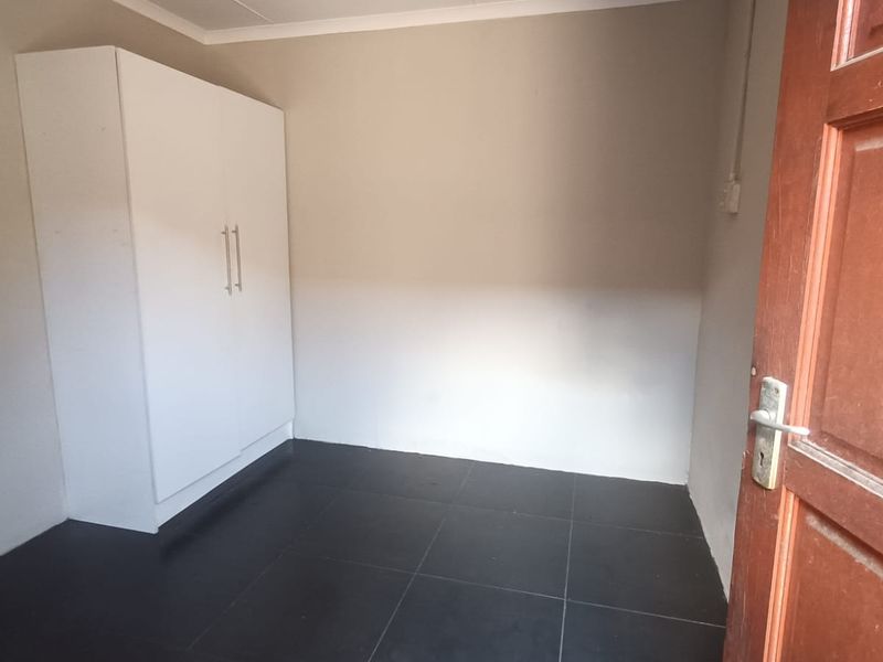 Investment Opportunity Near VUT – High Rental Potential! - Photo 6