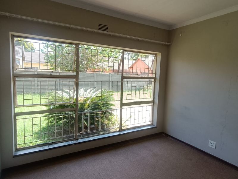 Investment Opportunity Near VUT – High Rental Potential! - Photo 2