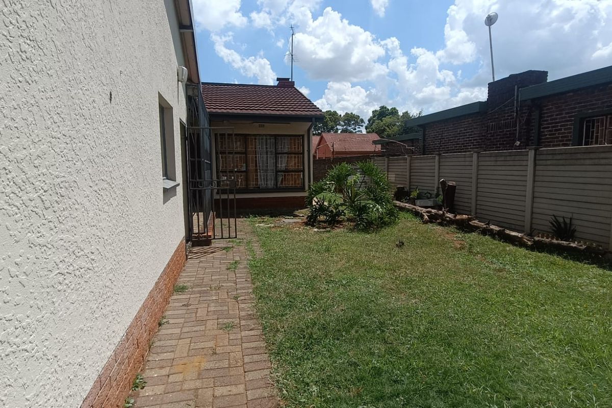Investment Opportunity Near VUT – High Rental Potential! - Photo 5