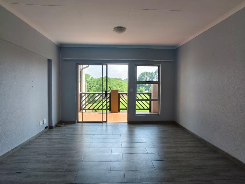 Modern River-View Unit in Secure Estate at Clavadel - Photo 9