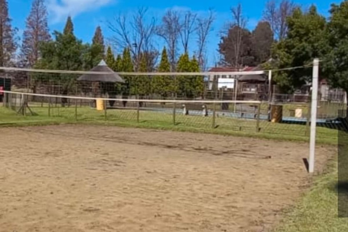 Modern River-View Unit in Secure Estate at Clavadel - Photo 3