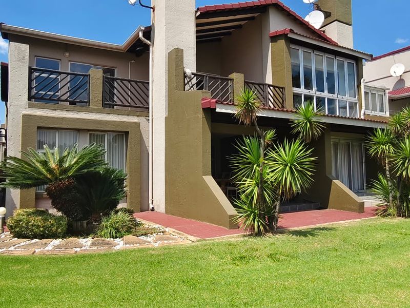 Modern River-View Unit in Secure Estate at Clavadel - Photo 2