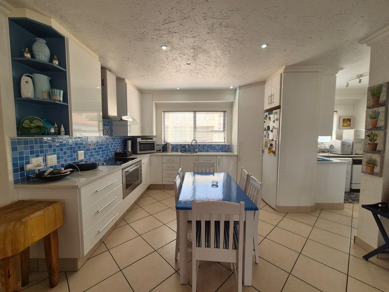 !RIVERFRONT PARADISE! - Photo 9