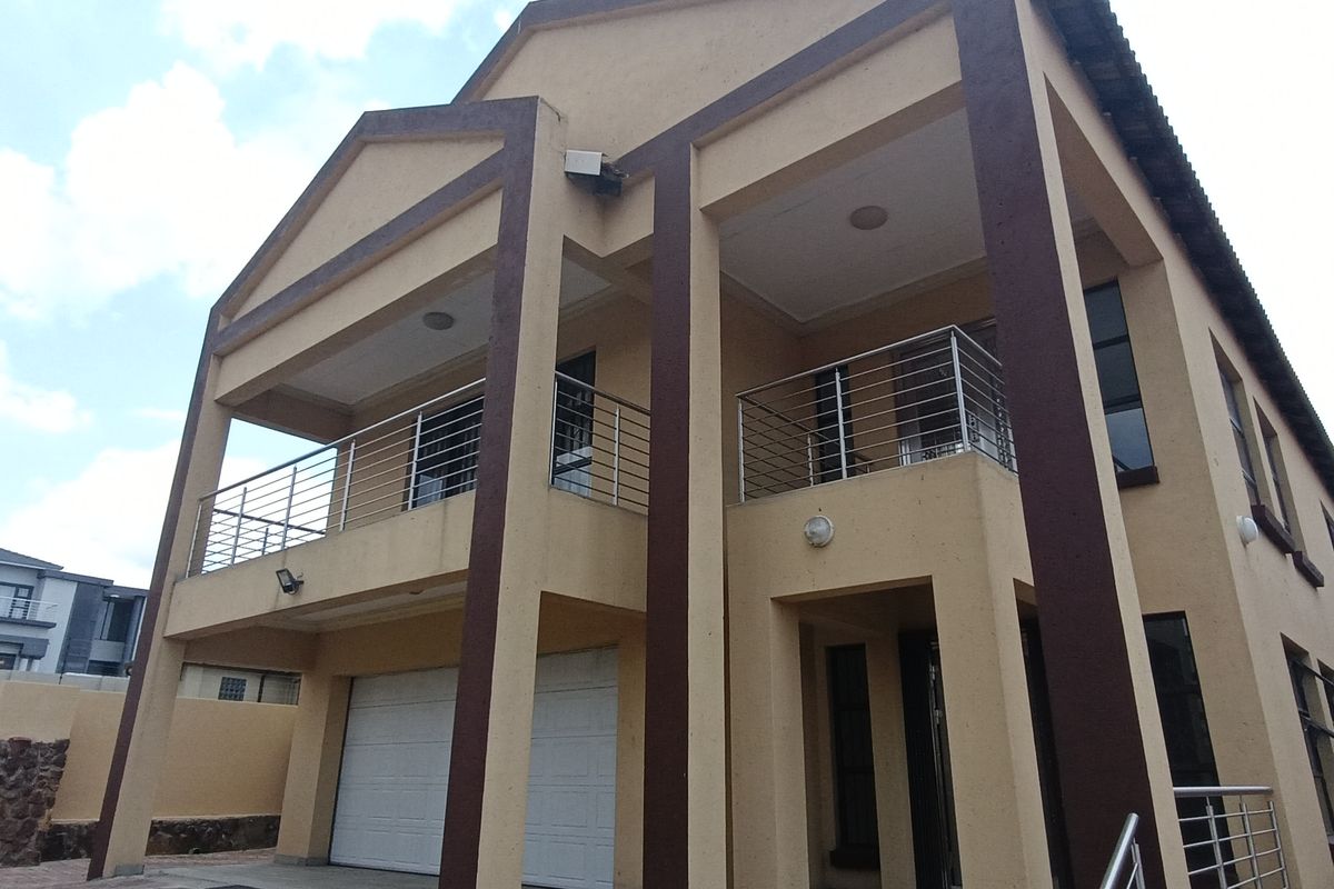 Beautiful and big! - Photo 2