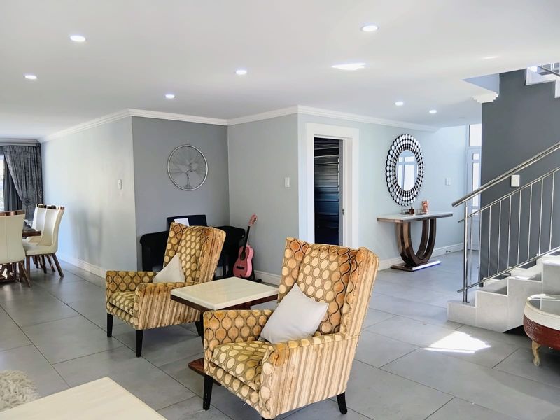 Elevated Lifestyle Edition Where Luxury Meets Lifestyle in Bishops Country Estate - Photo 8