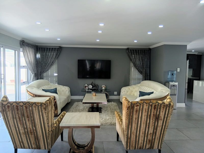 Elevated Lifestyle Edition Where Luxury Meets Lifestyle in Bishops Country Estate - Photo 9