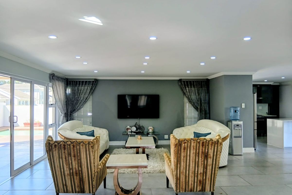 Elevated Lifestyle Edition Where Luxury Meets Lifestyle in Bishops Country Estate - Photo 5