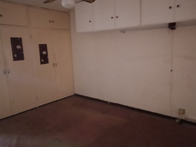 Great for investment! - Photo 6