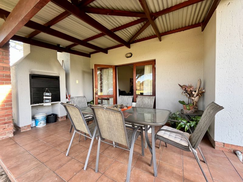 Charming Sectional Title Townhouse for Sale in Bela-Bela – Perfect for Homeowners or Investors - Photo 3