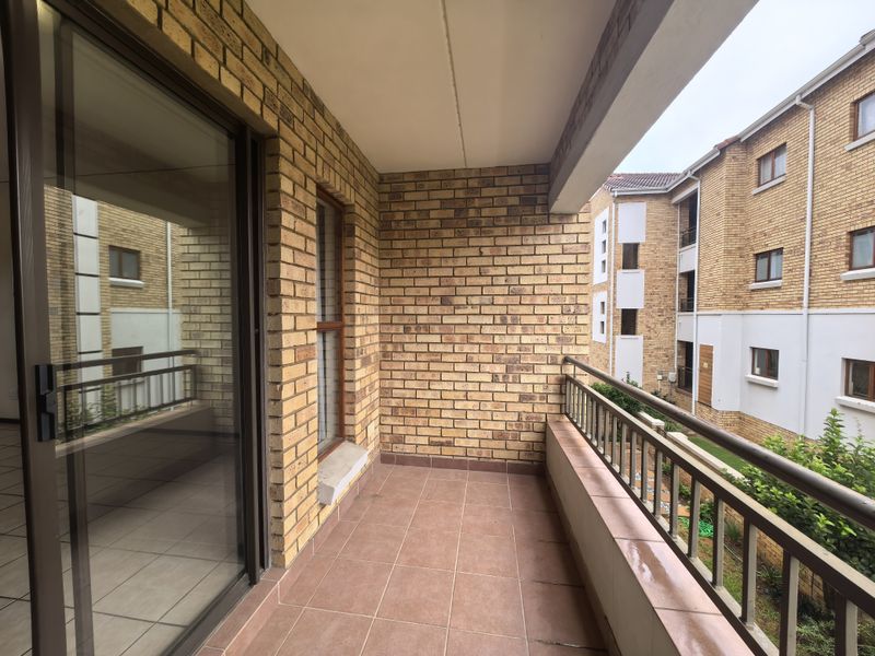 Move in Ready unit in Randpark Ridge - Photo 2