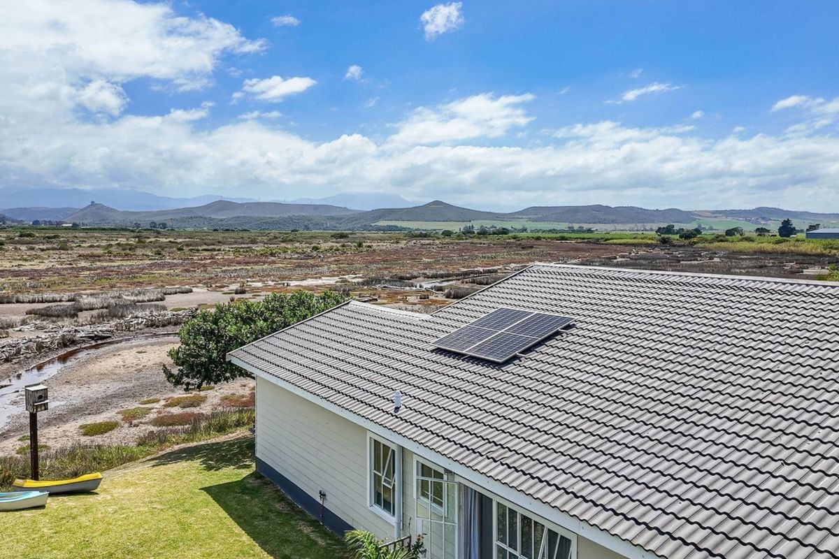 A Home That Must Be Seen to Be Truly Appreciated - Photo 3