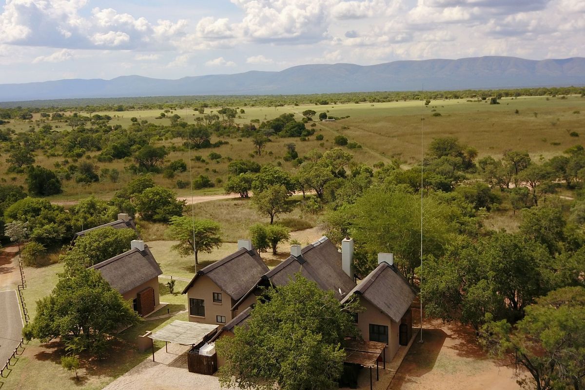 Shared Modern Living (6.25% Share / 3 Weeks per annum) - Photo 2