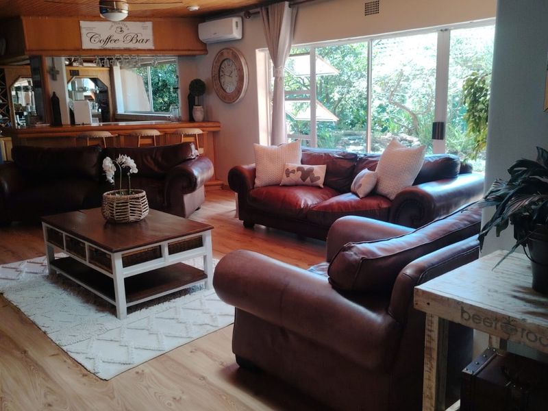 Open Plan Design With A Huge Yard Space In SE 1 Up For Grabs - Photo 2