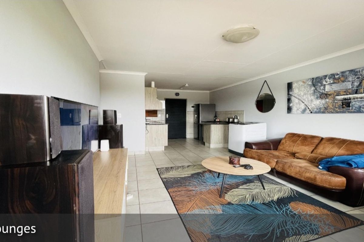 Showstopper Luxury: Modern 2-Bedroom Apartment with Scenic Balcony in Heuweloord - Photo 2