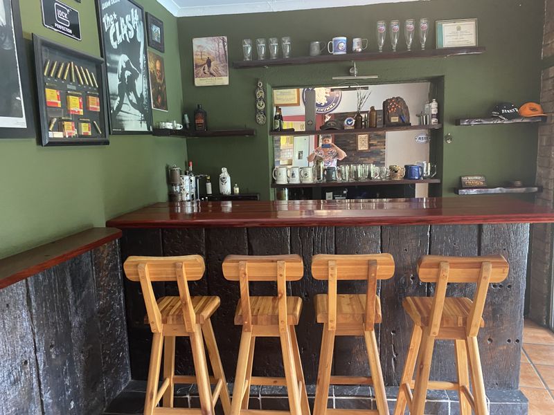 3 Bedroom House In Sunward Park - Photo 2