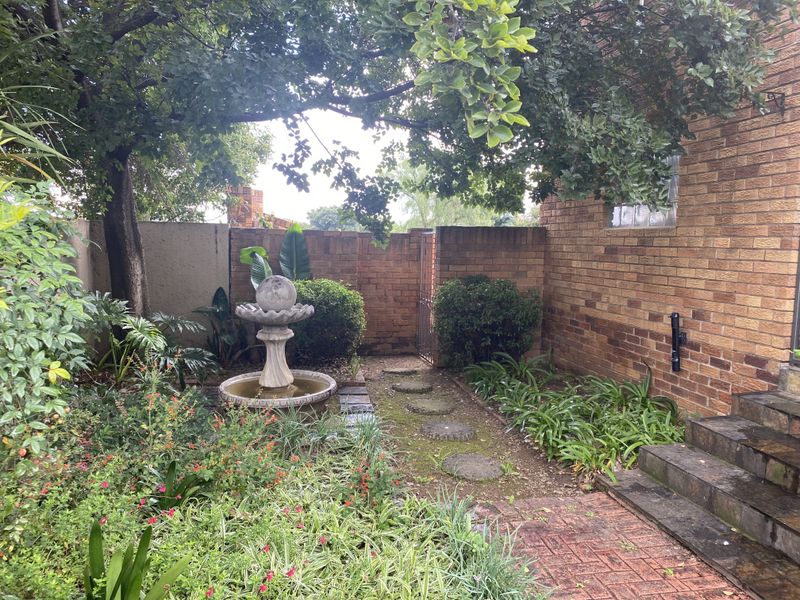 3 Bedroom House In Sunward Park - Photo 6