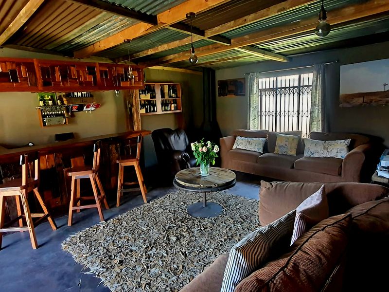 Spacious Family Home Offering Comfort and Character - Photo 6