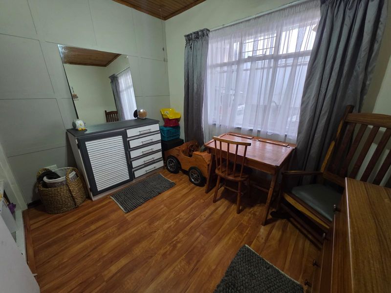 BEAUTIFUL & SPACIOUS FAMILY HOME FOR SALE IN Sasolburg - Photo 9