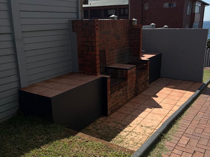 Coastal Elegance : Your 3-Bedroom Ocean Front Escape - Photo 10