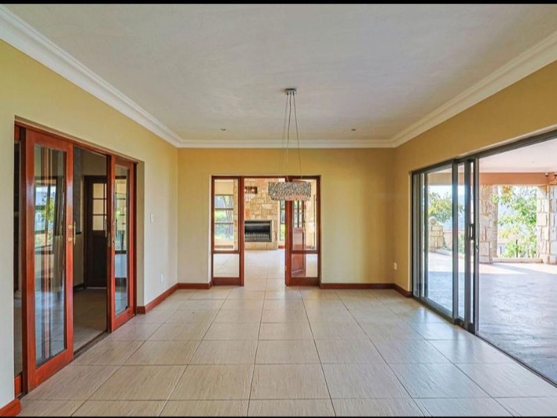 One-in-a-Million Luxury Mansion with Panoramic Dam Views in Birdwood Estate - Photo 10