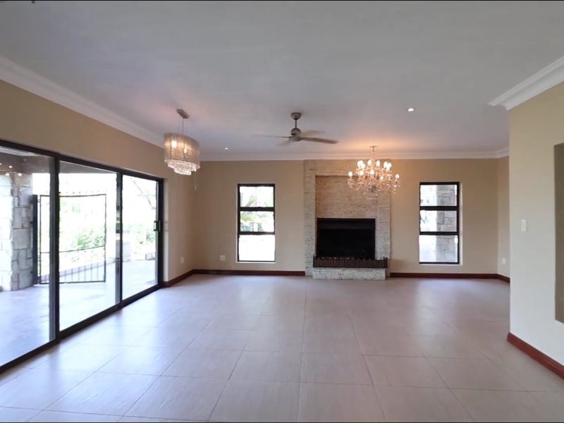 One-in-a-Million Luxury Mansion with Panoramic Dam Views in Birdwood Estate - Photo 8