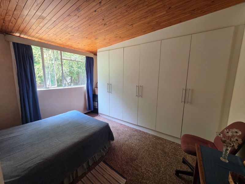 This cosy and very neat home in Sasolburg is perfectly located close to schools - Photo 10