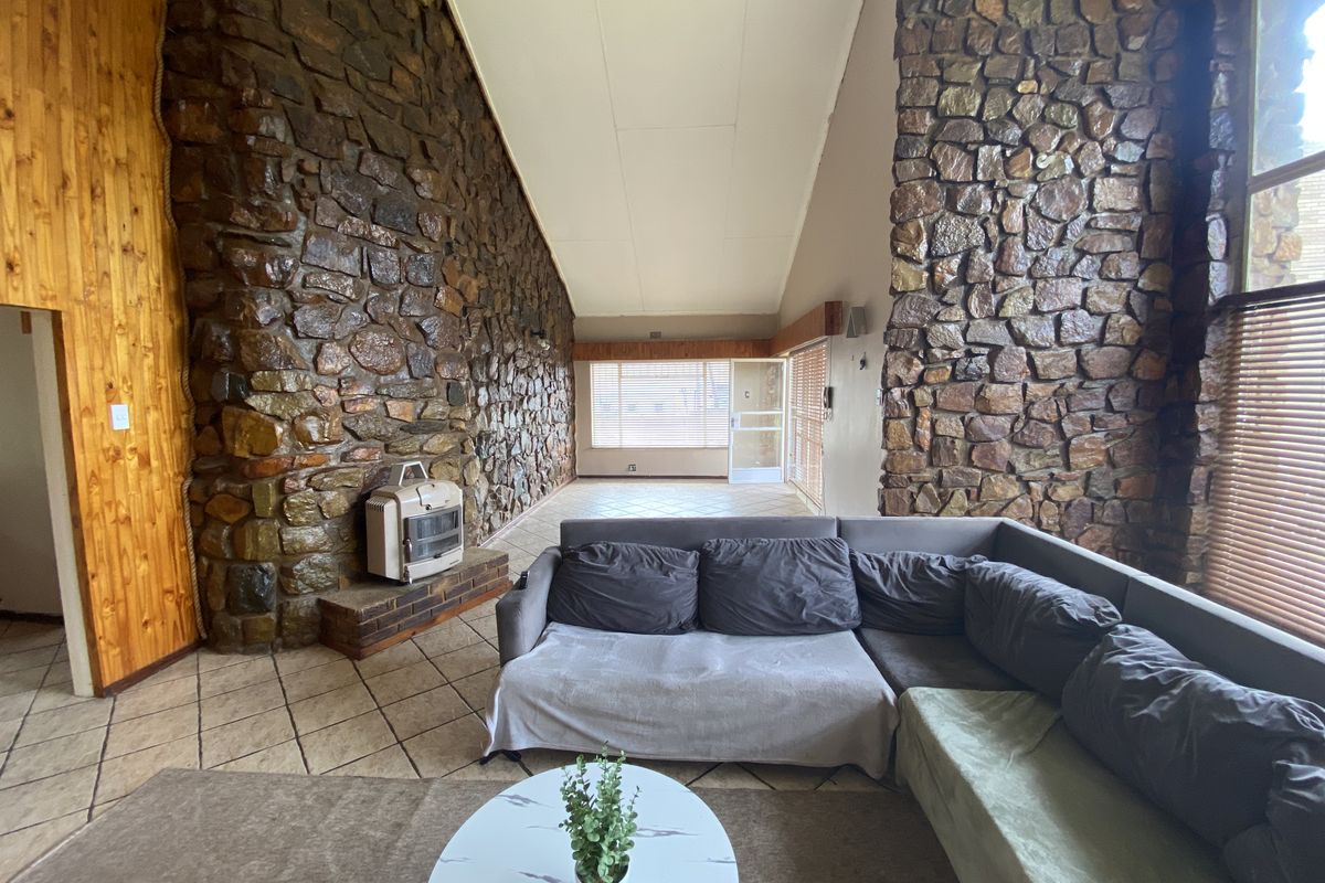 4 Bedroom House for Sale Rynfield - Photo 5