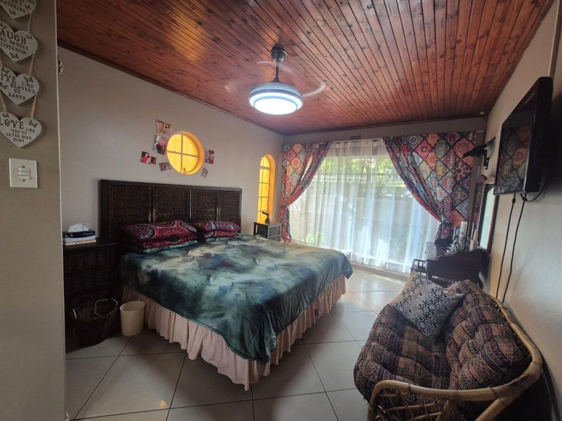 !MASSIVE PROPERTY FOR SALE! - Photo 8