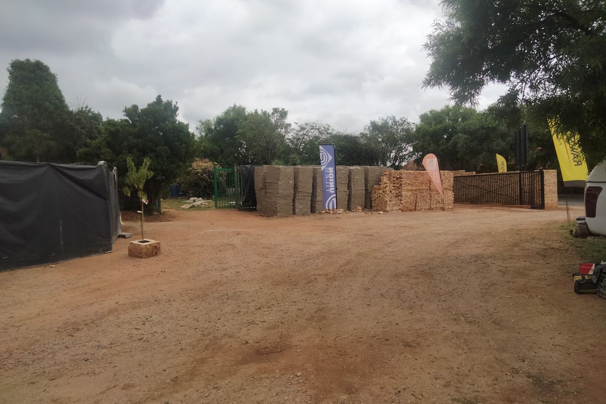 Off Plan Town Houses for Sale in Eagle’s View, 1187 Puttick Avenue, Sundowner - Photo 2