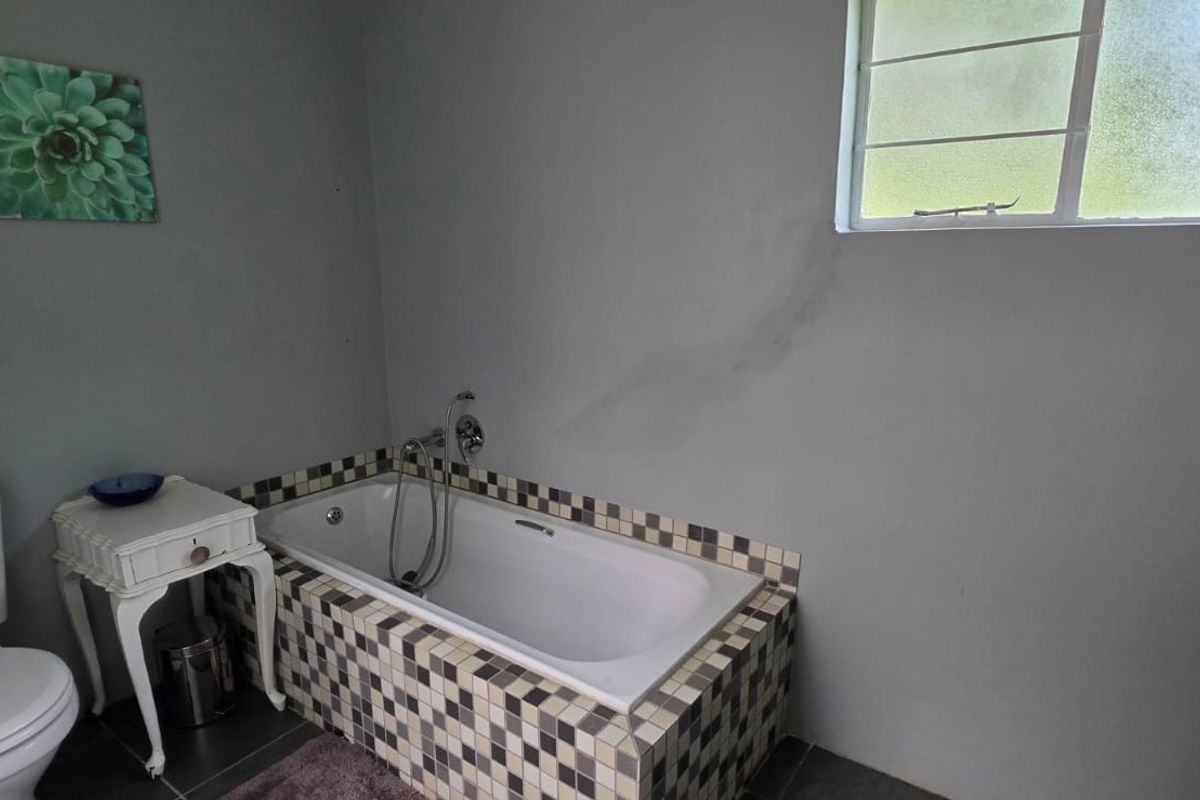 Tranquil Riverfront Living in Loch Vaal - Photo 2