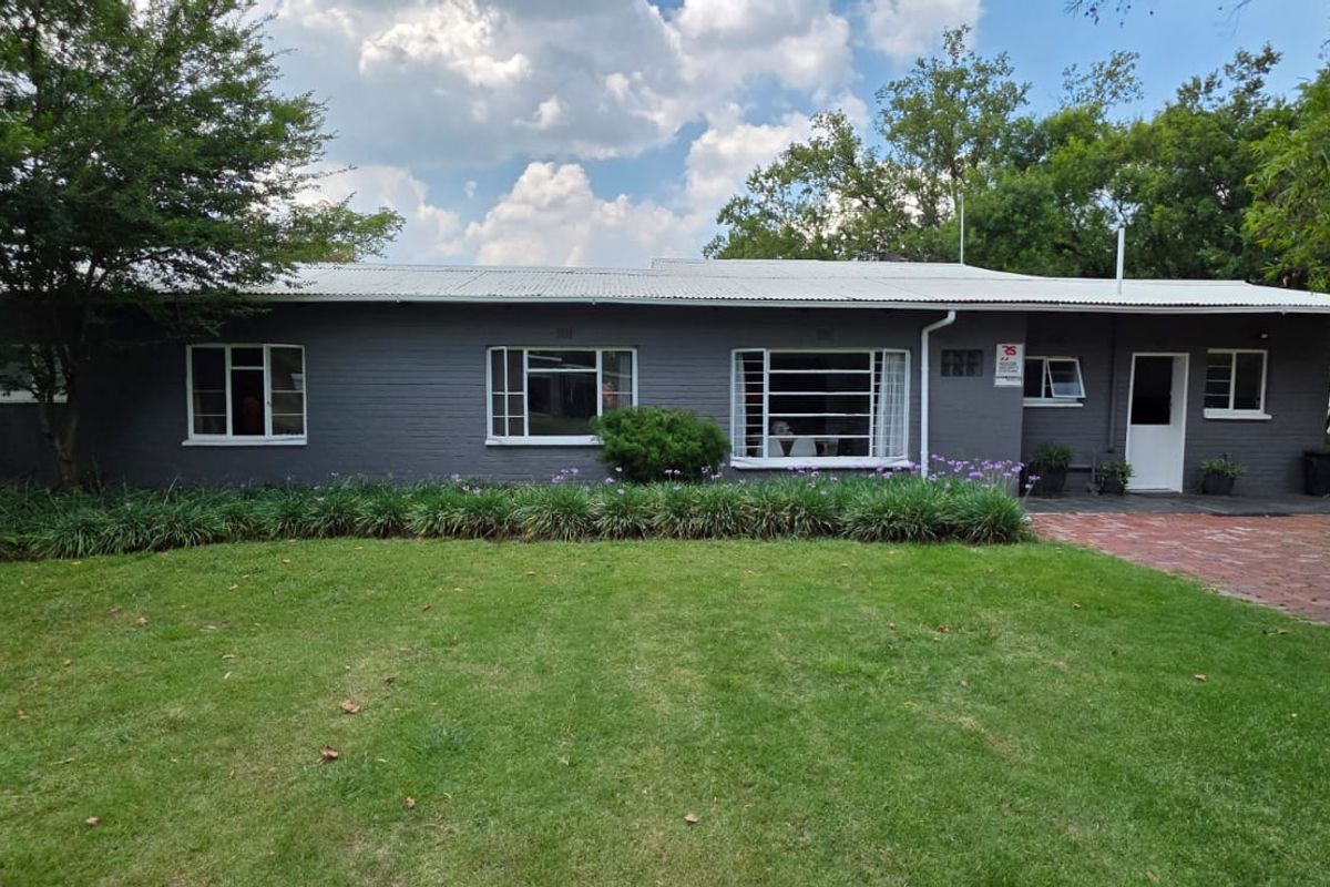 Tranquil Riverfront Living in Loch Vaal - Photo 3