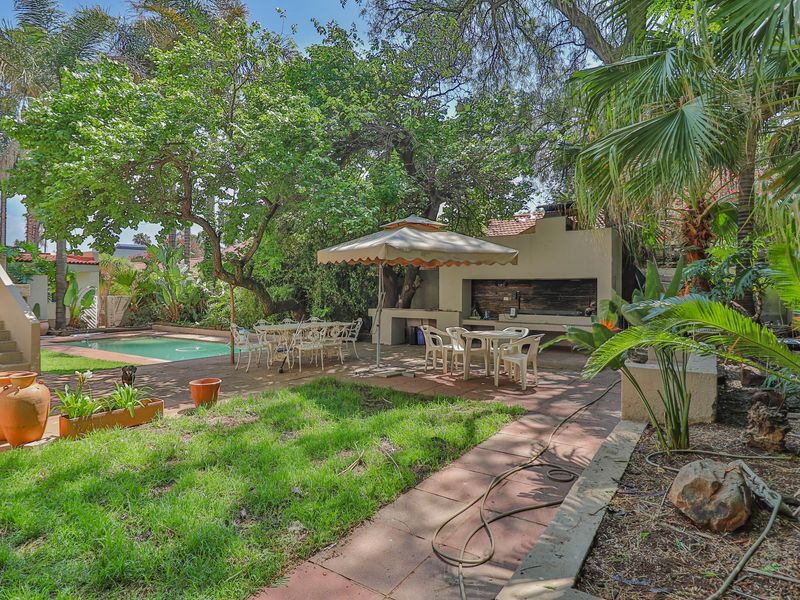 Elegant Estate Living in Sonneveld – Spacious 6-Bedroom Double Storey Family Retreat” Rating: 9.5/10 - Photo 5