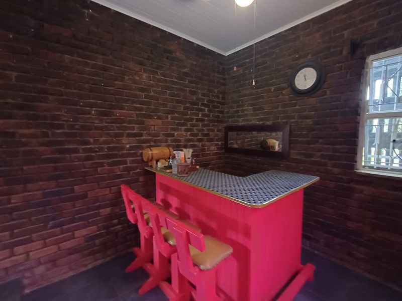 SE 2 Proper Gem NEW To The Market - Photo 9