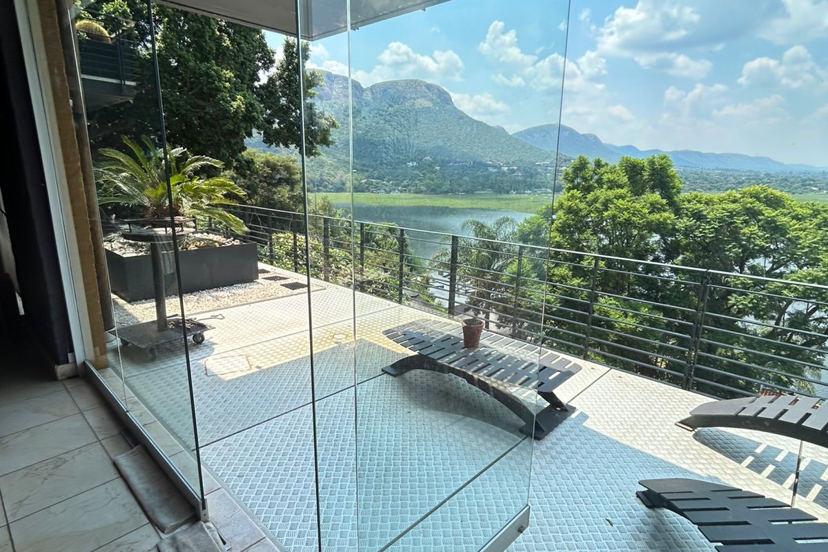 Comfort and relaxation in one exceptional package situated in a gated community in Kosmos - Photo 2