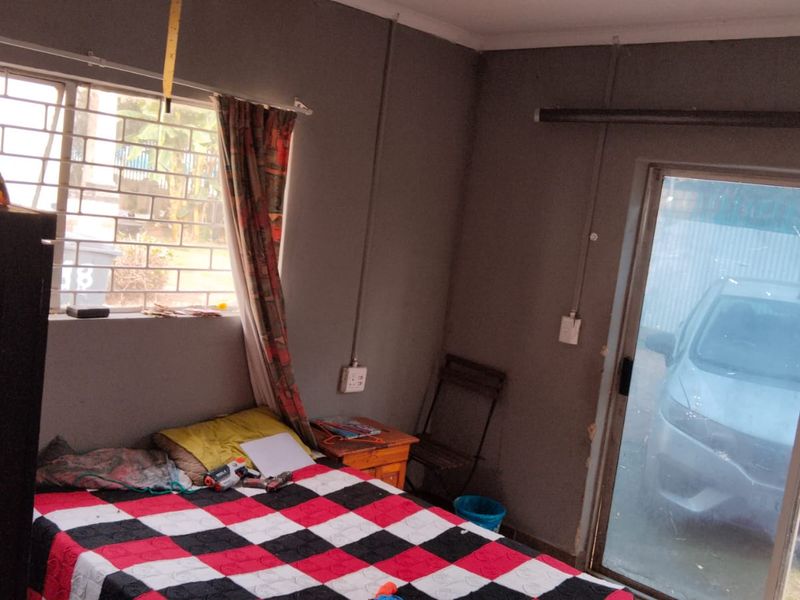 4 Bedroom House for Sale in Brakpan - Photo 10