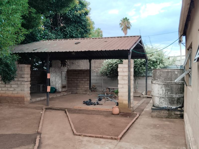 4 Bedroom House for Sale in Brakpan - Photo 7