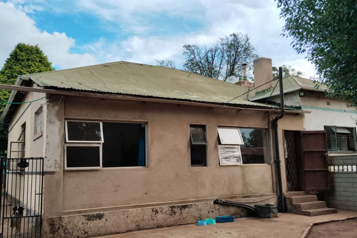 4 Bedroom House for Sale in Brakpan - Photo 5