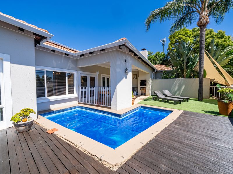 Private Erasmusrand Home With Scenic Views - Photo 2