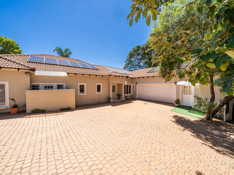 Private Erasmusrand Home With Scenic Views - Photo 2