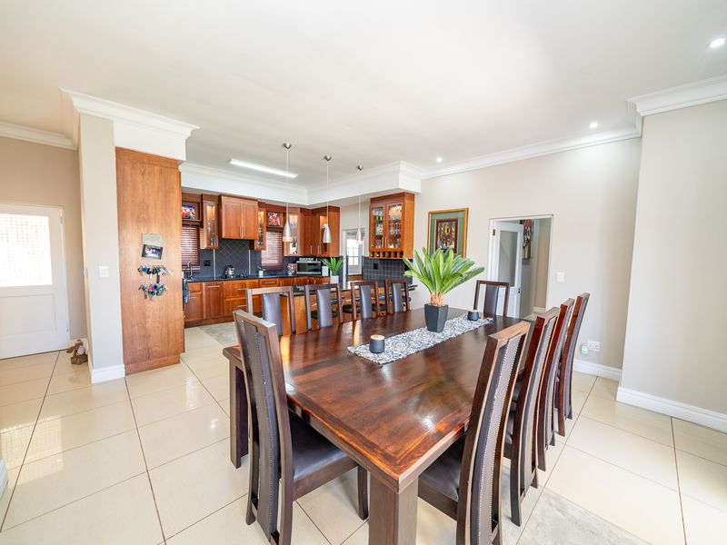 Private Erasmusrand Home With Scenic Views - Photo 4