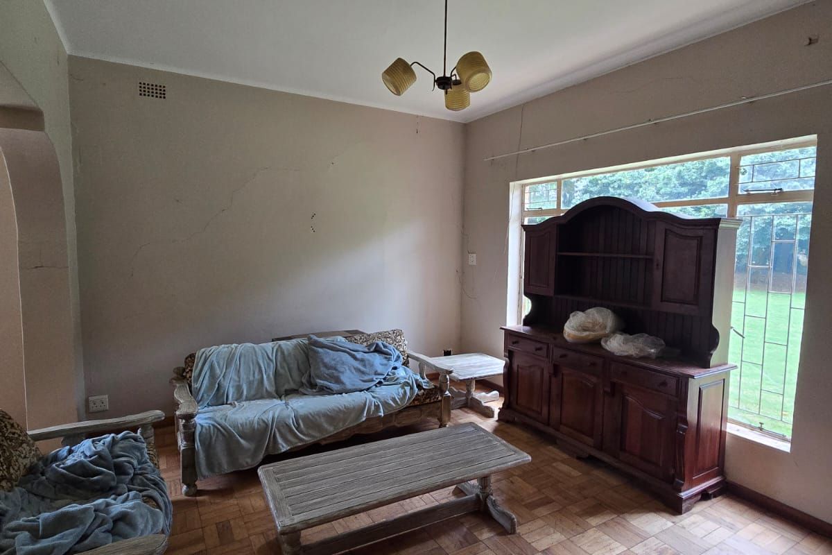 Farm Living with Dual Homes – Space, Flexibility & Investment Potential. - Photo 5