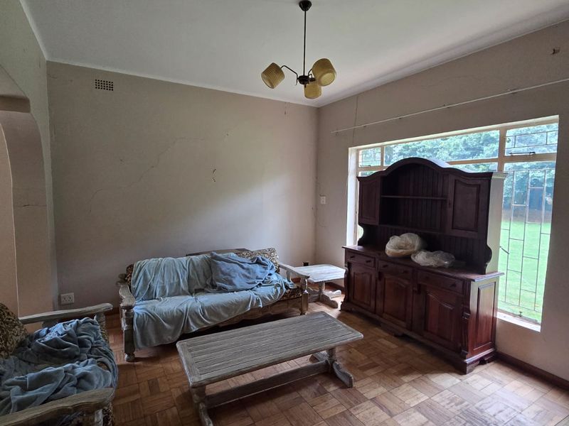 Farm Living with Dual Homes – Space, Flexibility & Investment Potential. - Photo 5