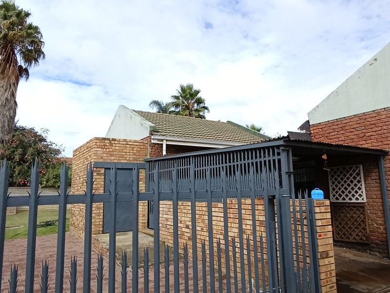 Great price for this property! - Photo 2