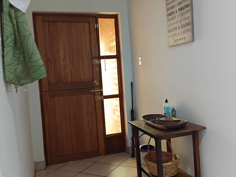 Comfortable 3 Bedroom Townhouse in a Well-Kept Complex - Photo 7